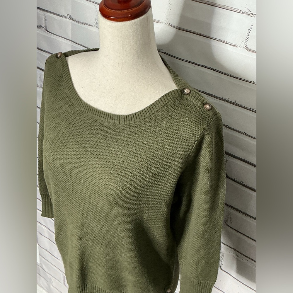 3/$20 Architect Olive Green Women's Sweater - Picture 3 of 12